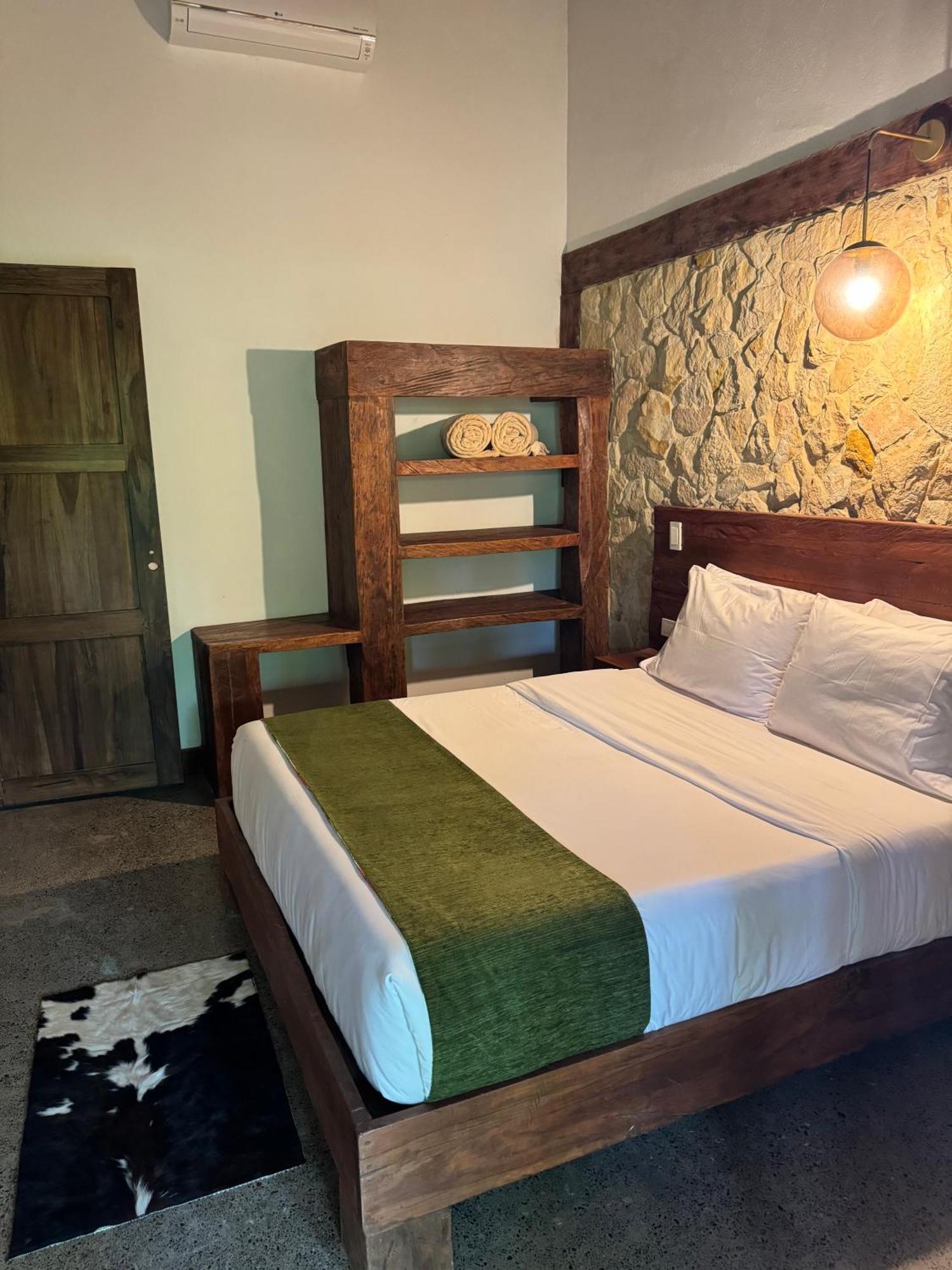 Hotel El Cielo En La Tierra Alcalá Extérieur photo